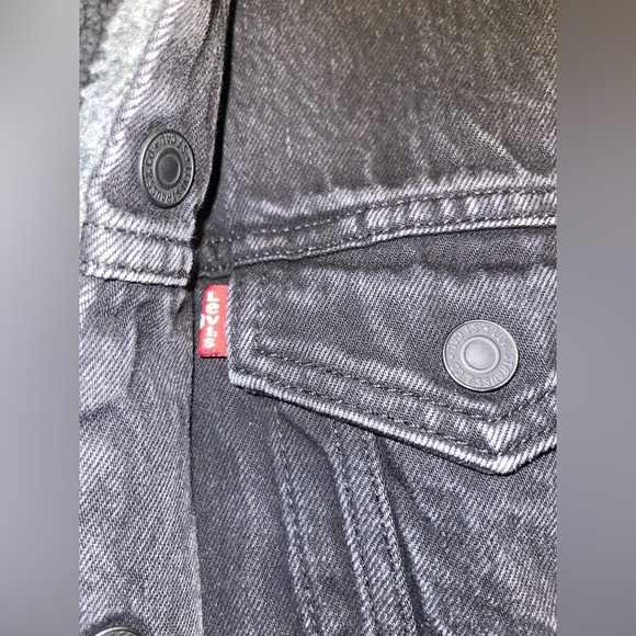 Levi’s Sherpa Trucker Jacket, men’s medium , dark stonewash gray - Picture 2 of 10